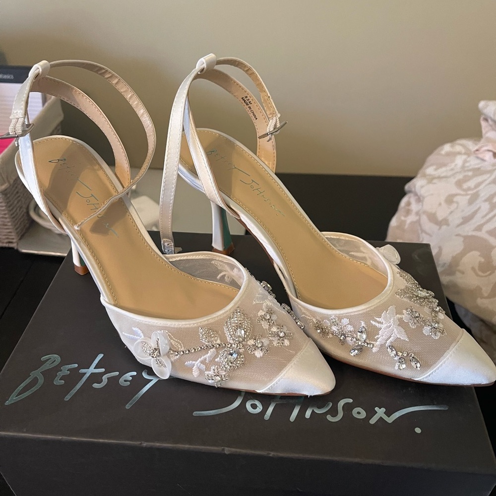 Betsey Johnson Heel